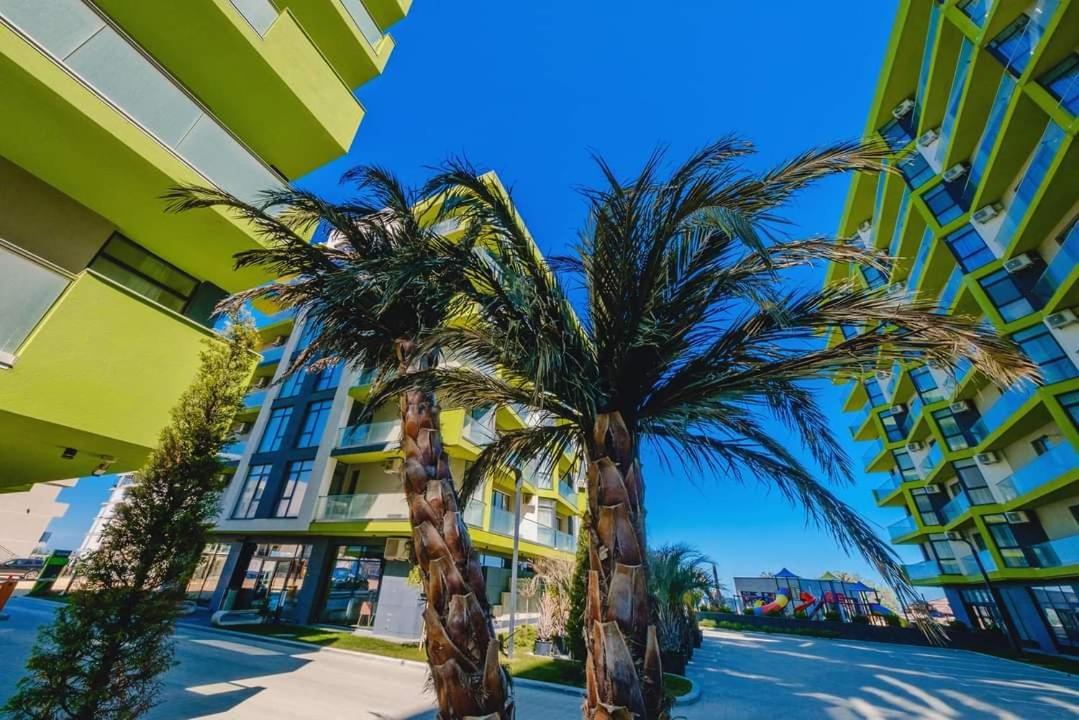 Desiree Beach Apartment Năvodari Kültér fotó