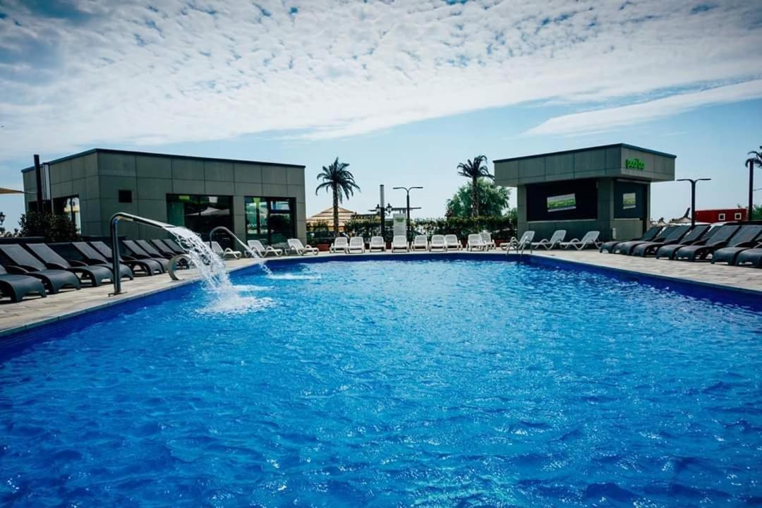 Desiree Beach Apartment Năvodari Kültér fotó