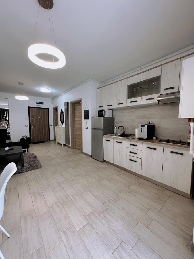 Desiree Beach Apartment Năvodari Kültér fotó