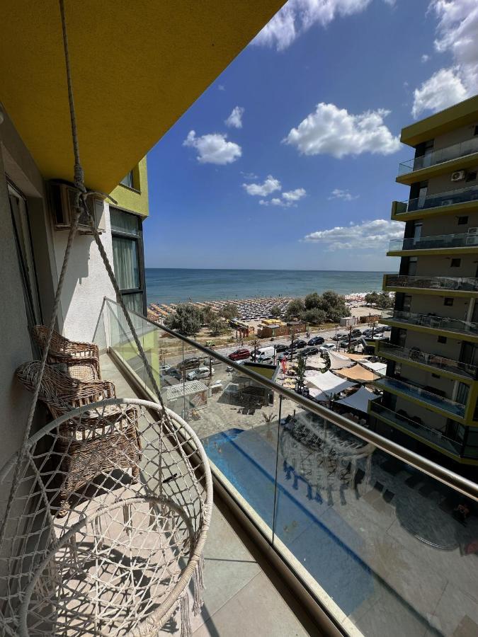 Desiree Beach Apartment Năvodari Kültér fotó