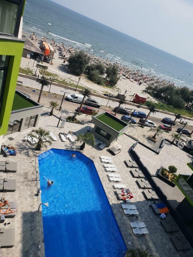 Desiree Beach Apartment Năvodari Kültér fotó