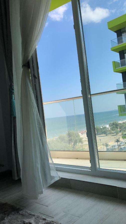 Desiree Beach Apartment Năvodari Kültér fotó
